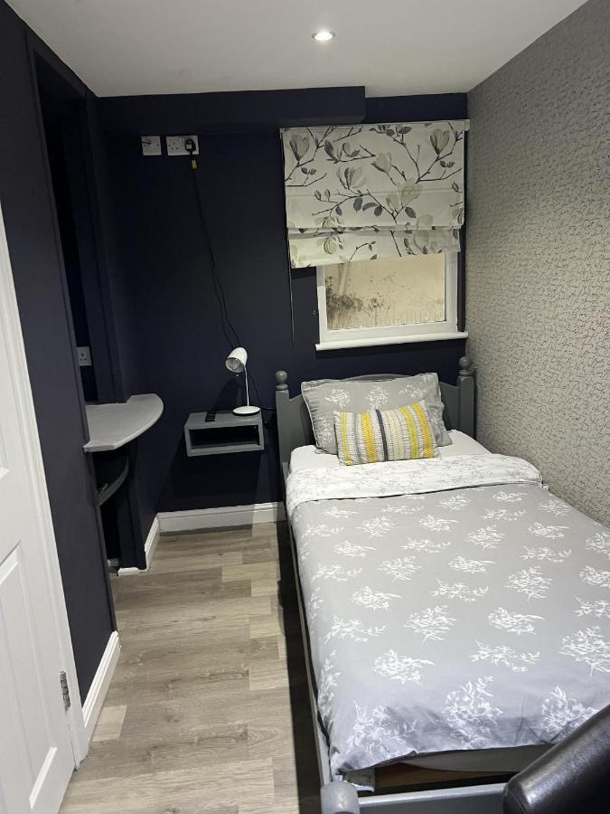 Astral Lodge Hastings Room photo